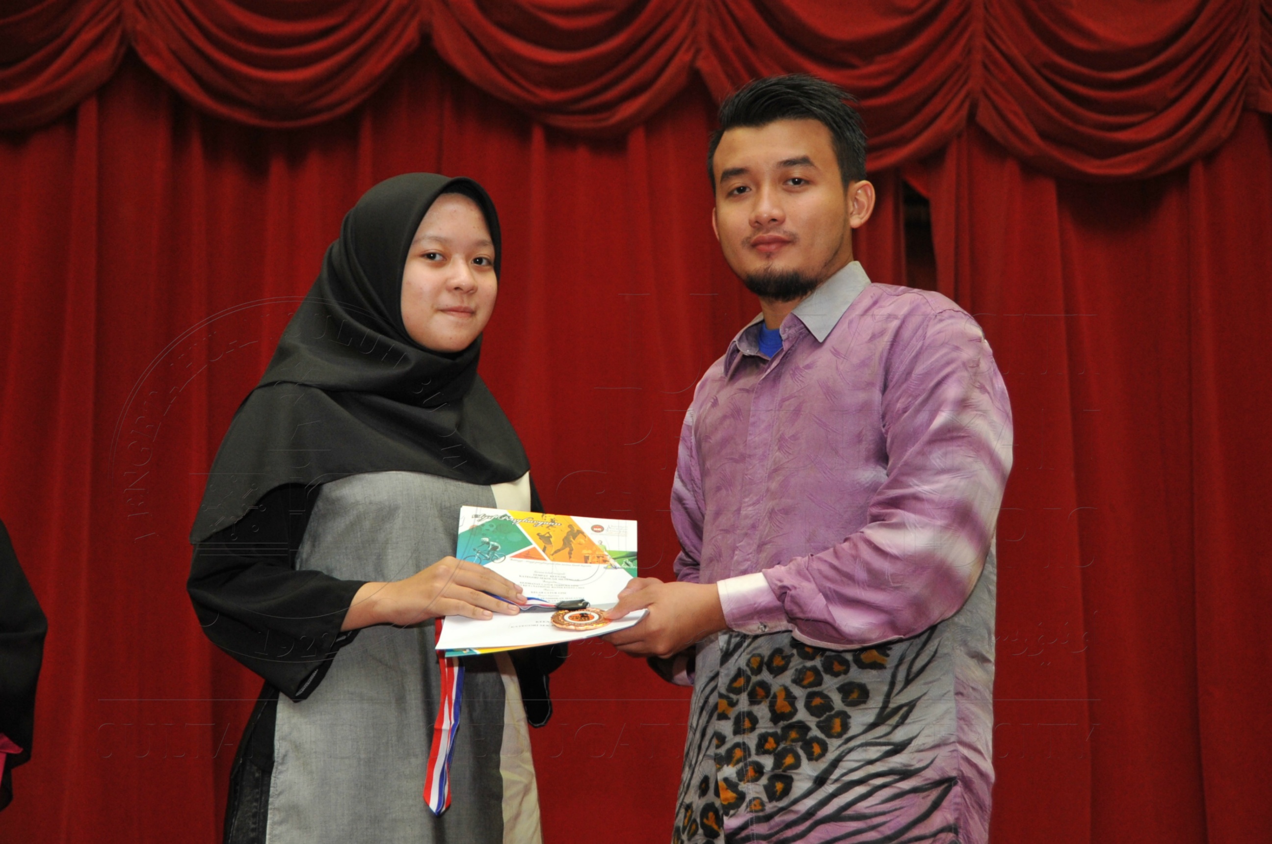 PRO15 158 CATUR HAS 9416